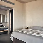 Vais Luxury Vilă *